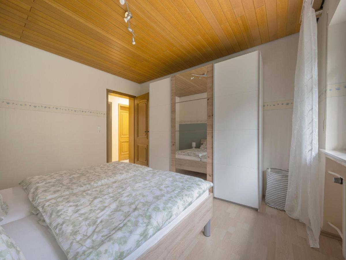A Detached Holiday Home In A Highly Scenic Area Trierscheid Extérieur photo